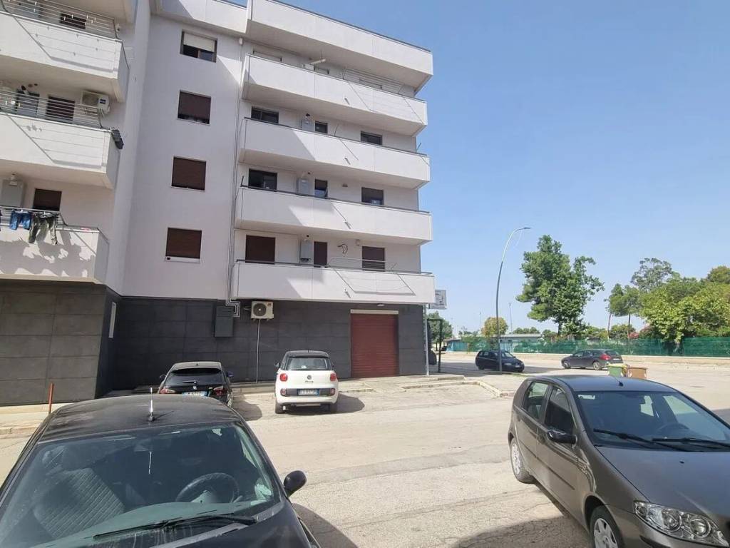 Appartamento a Carapelle in Via De Curtis - Foto 2