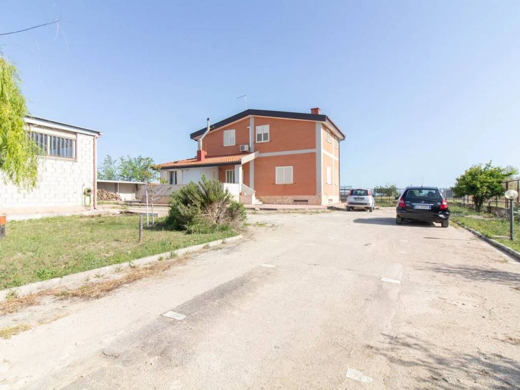 Villa a Foggia in Via Castelluccio - Foto 4