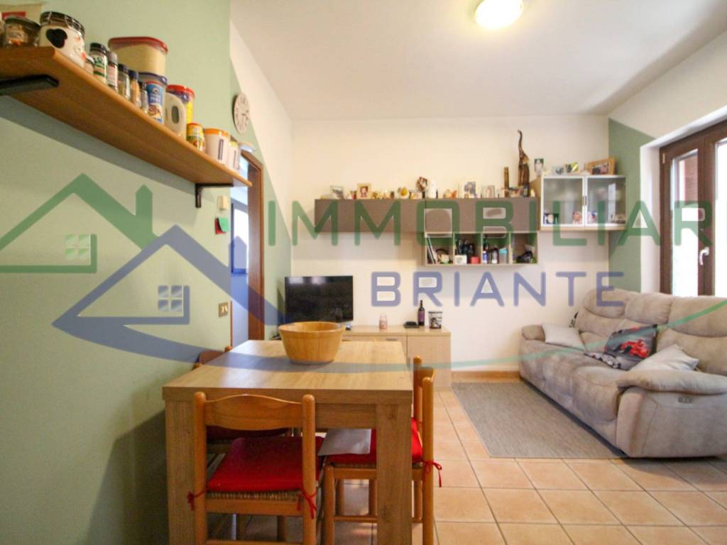 Appartamento a Gallarate in Via dei Celsi - Foto 5