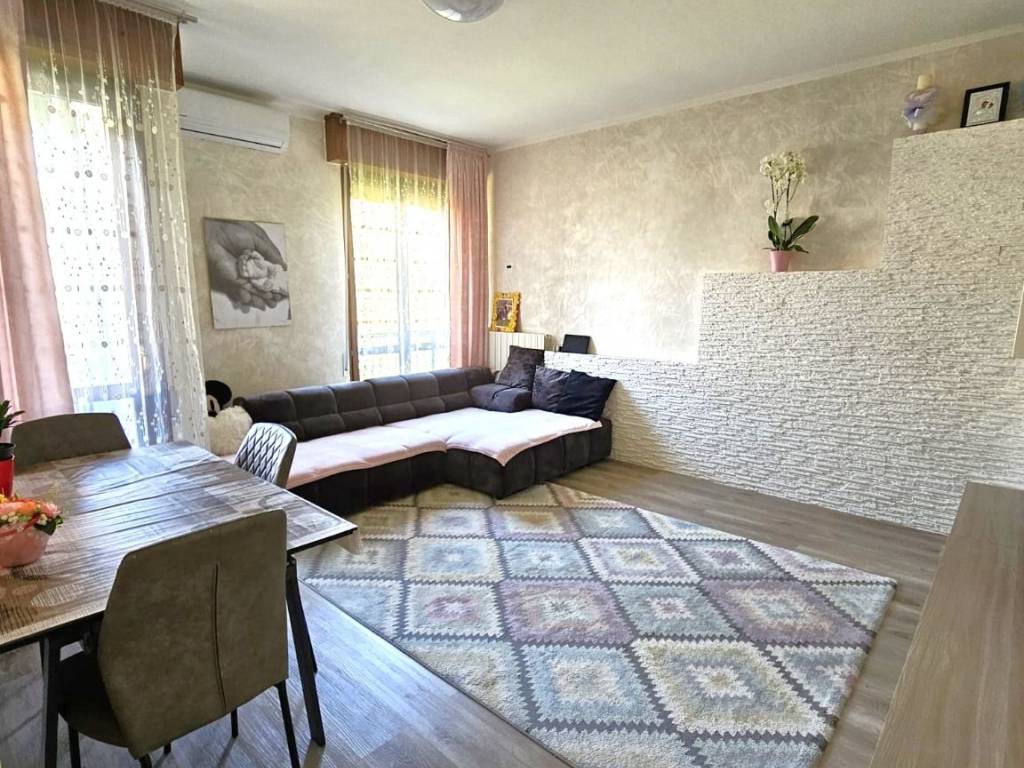 Appartamento a Sant'angelo lodigiano in Via Cristoforo Colombo - Foto 2
