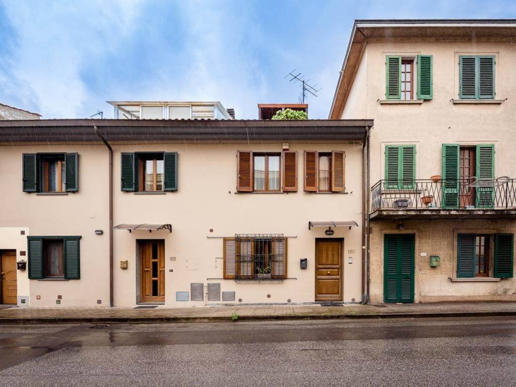 Casa indipendente a Agliana in Via della Libertà - Foto 2