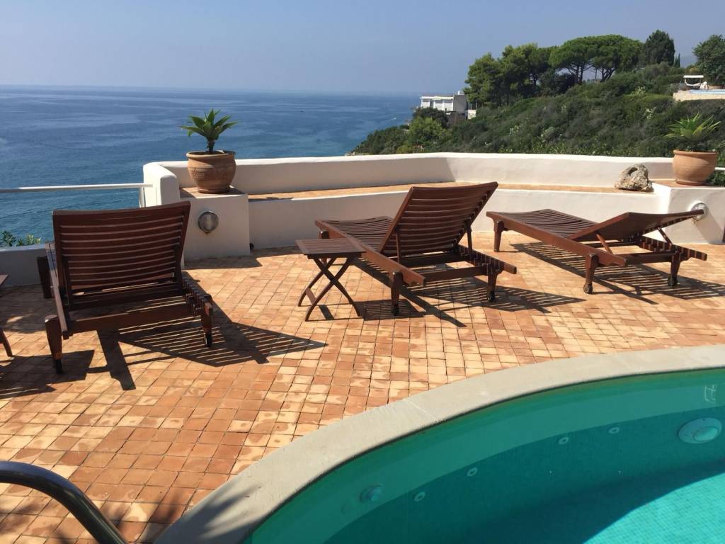 Villa a Gaeta in Via Fontania - Foto 2