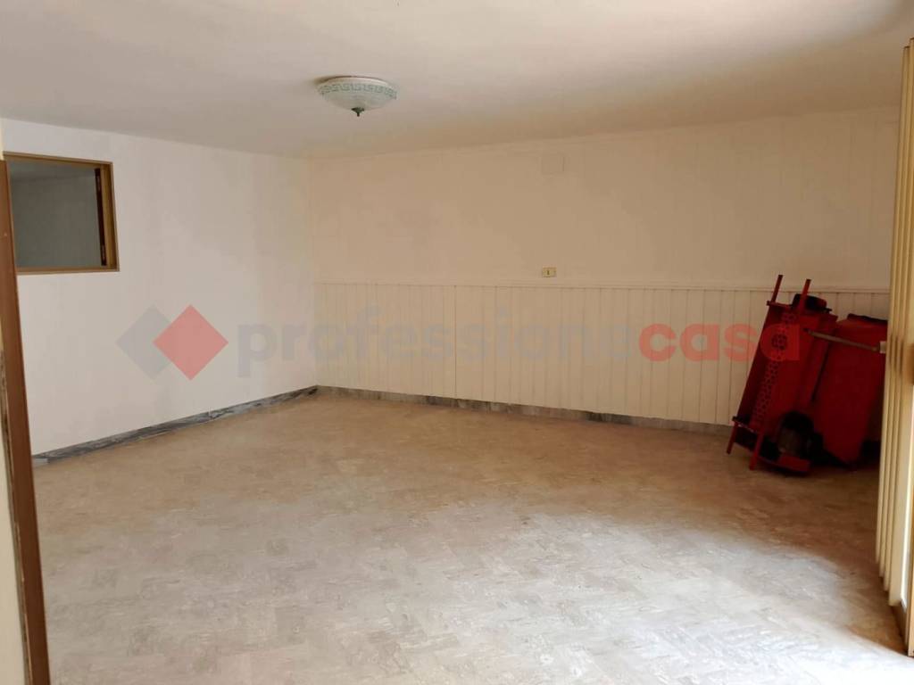 Casa indipendente a Mondragone in Via Venezia , Snc - Foto 5