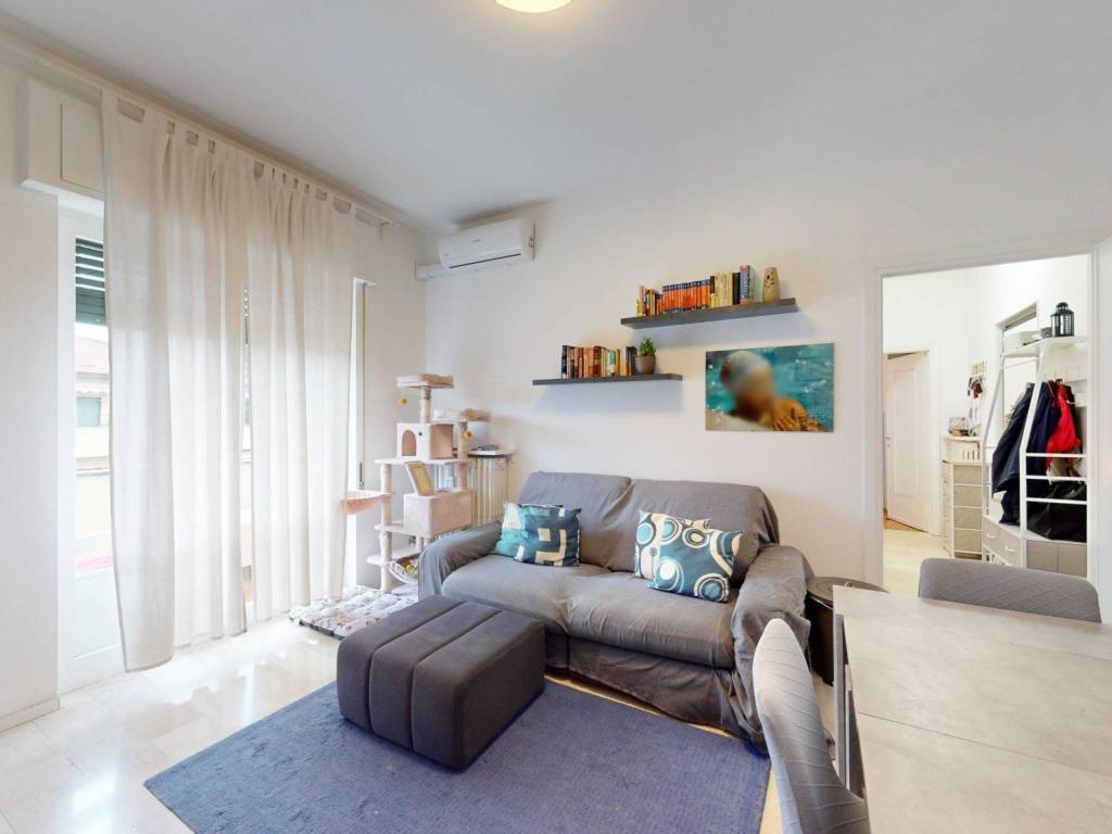 Appartamento a Carate brianza in Via Corteselle, 18 - Foto 4