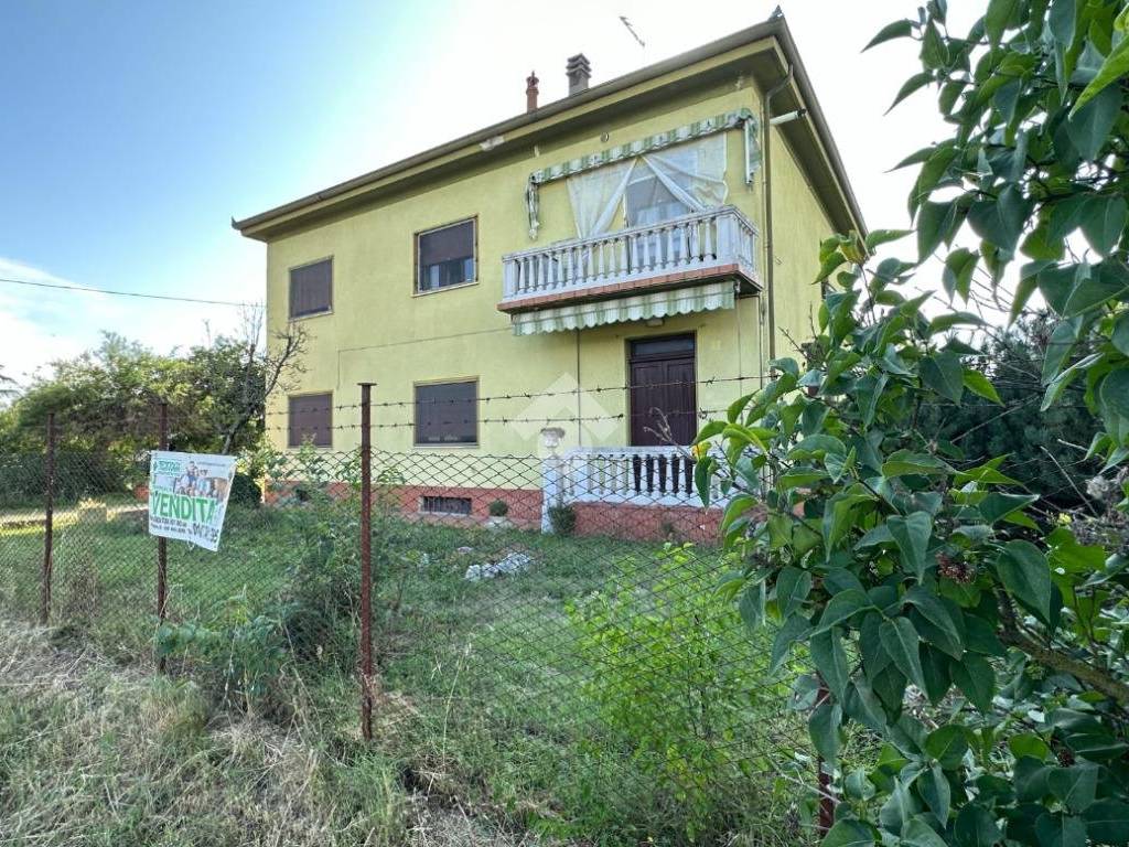 Villa a Pozzolo formigaro in Str. Tortona, 1 - Foto 5