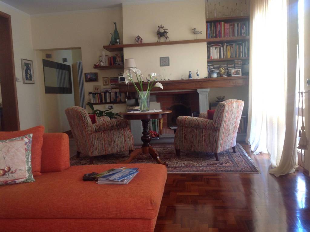 Villa a Montecatini-terme - Foto 1