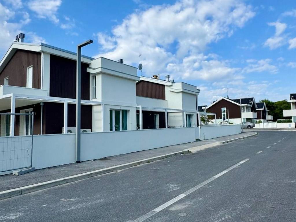 Villa a Cervia in Viale Giacomo Matteotti - Foto 4