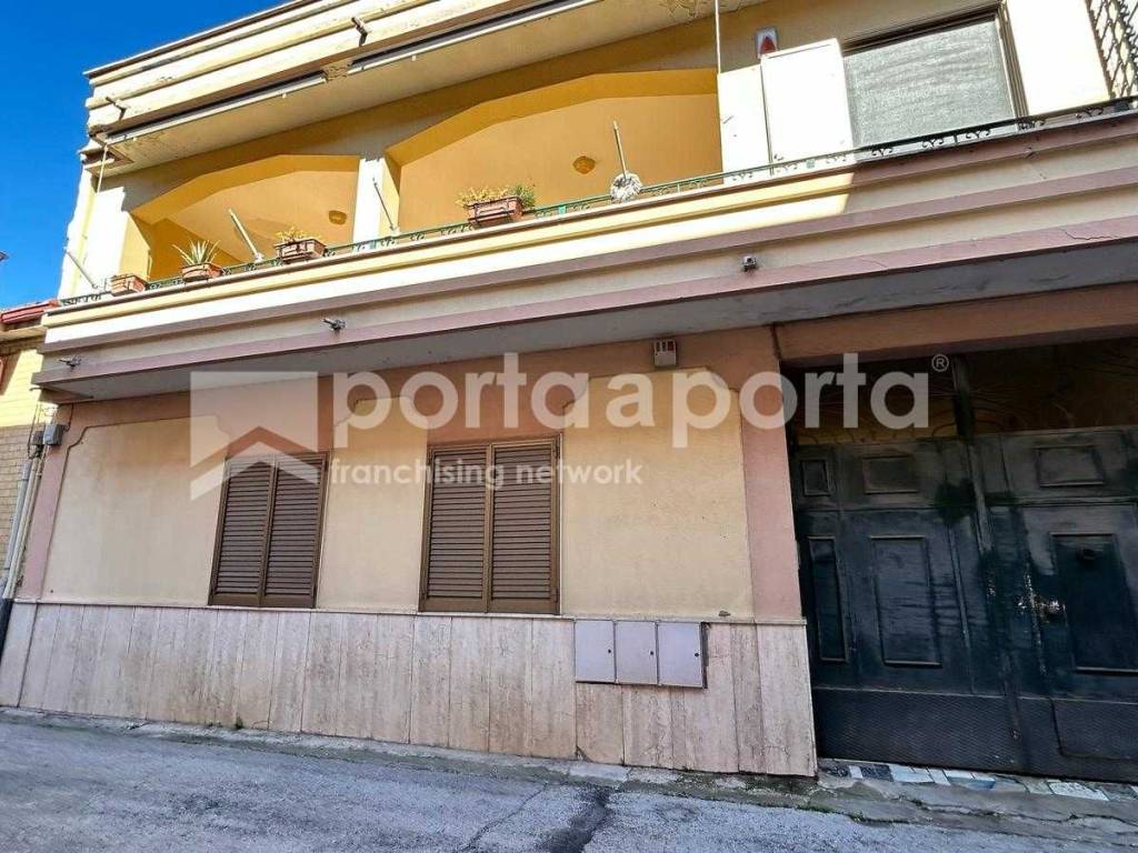Appartamento a Curti in Via Vittorio Veneto - Foto 2