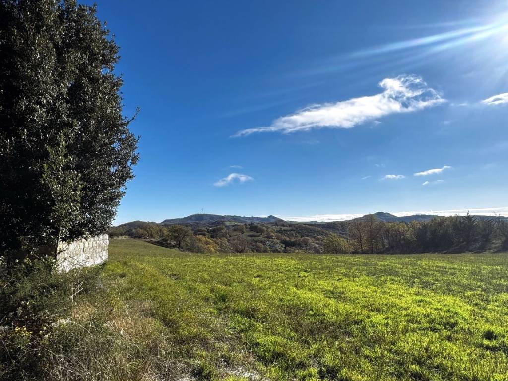 Rustico / casale a Gubbio in Strada Provinciale di Montelovesco - Foto 3