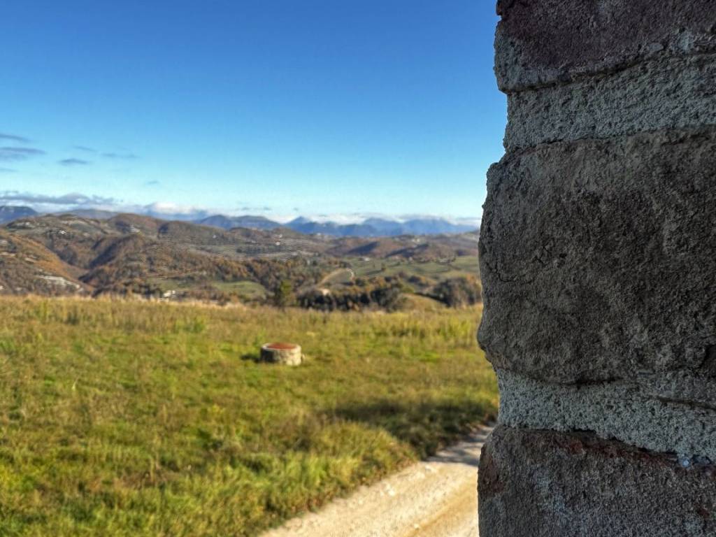 Rustico / casale a Gubbio in Strada Provinciale di Montelovesco - Foto 4