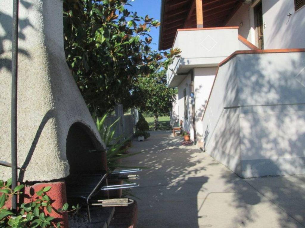 Villa a Collecorvino - Foto 4