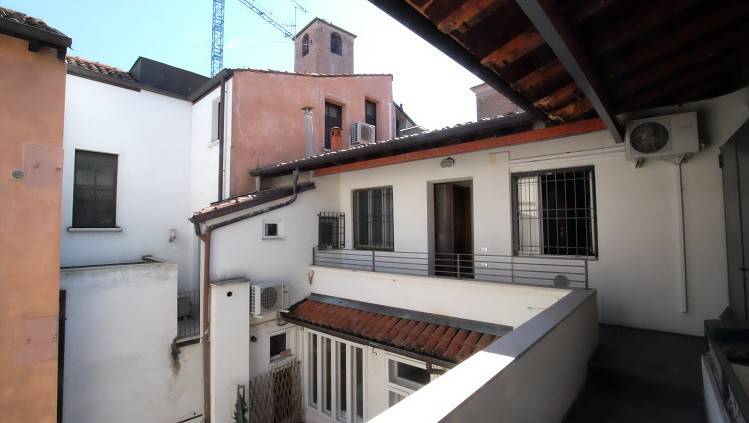 Appartamento a Mantova in Via Leon d'Oro - Foto 5