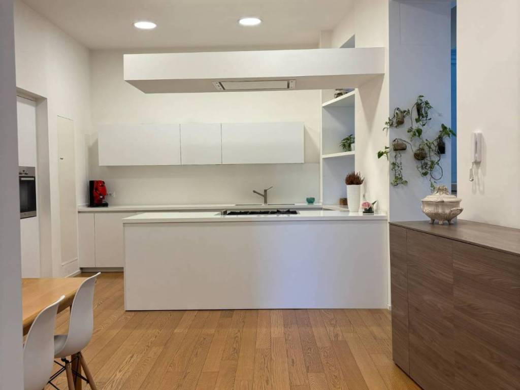 Appartamento a Salerno in Corso Giuseppe Garibaldi, 218 - Foto 4