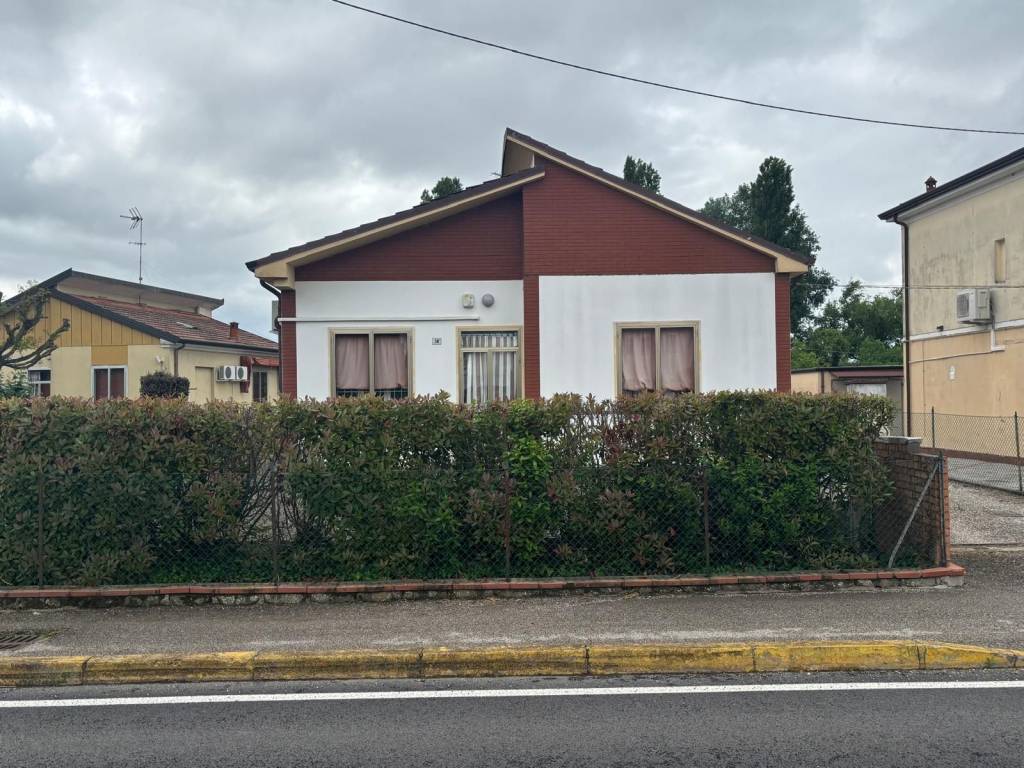 Villa a Vigarano mainarda in Via Rondona - Foto 2