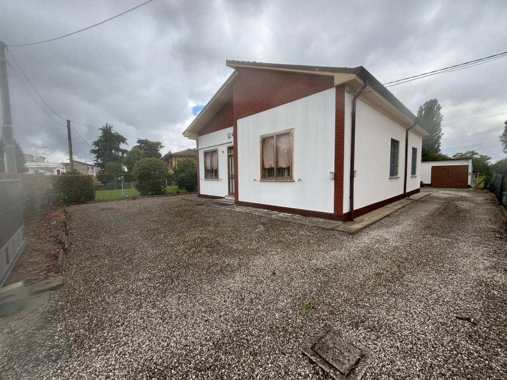 Villa a Vigarano mainarda in Via Rondona - Foto 3