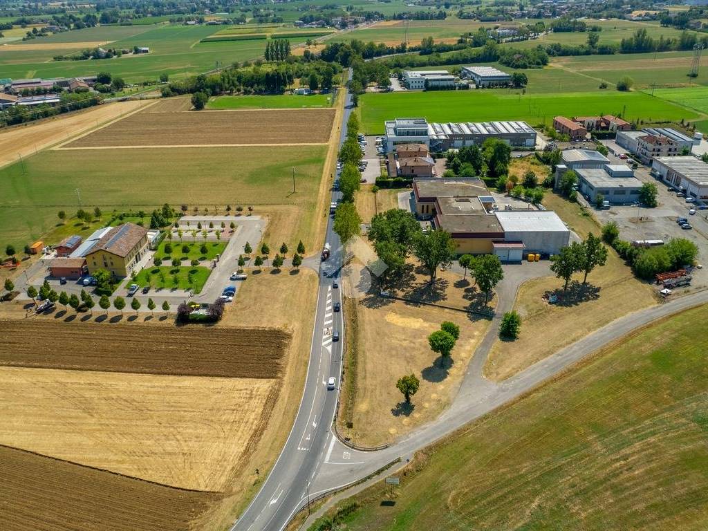 Terreno a Reggio emilia in Via Marmiroli - Foto 2