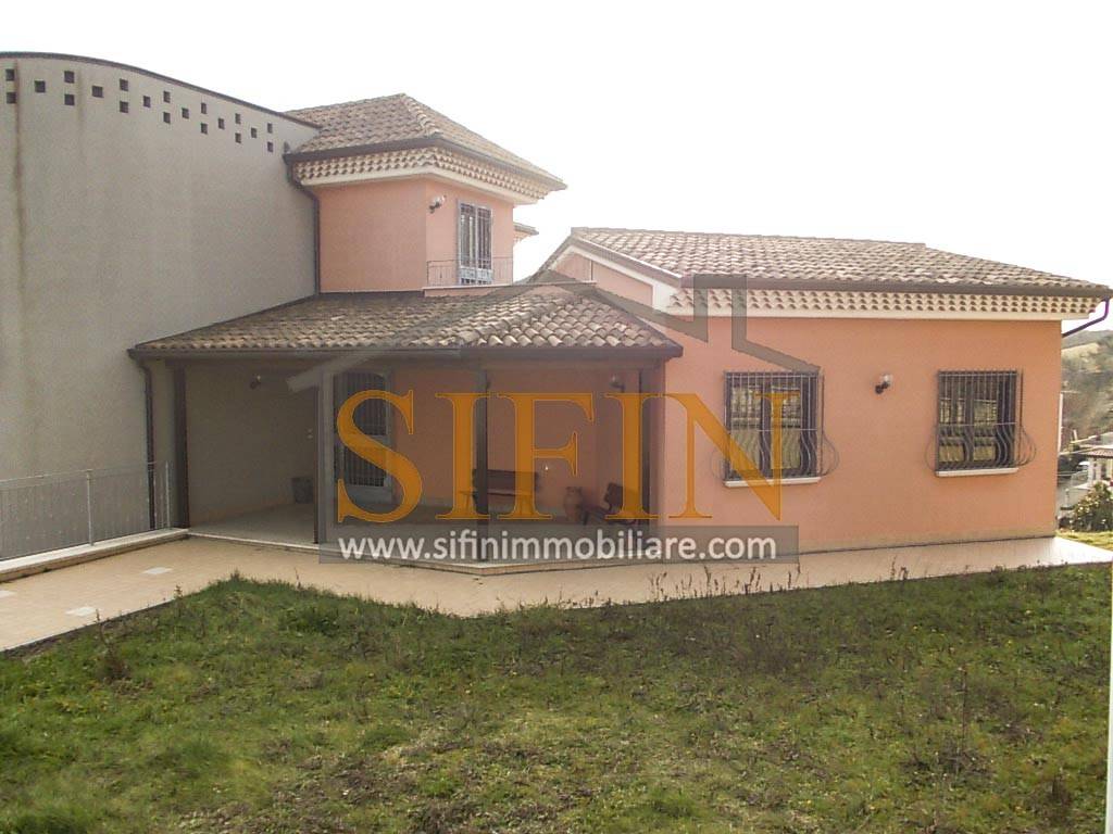 Villa a Frigento in Via San Rocco - Foto 3