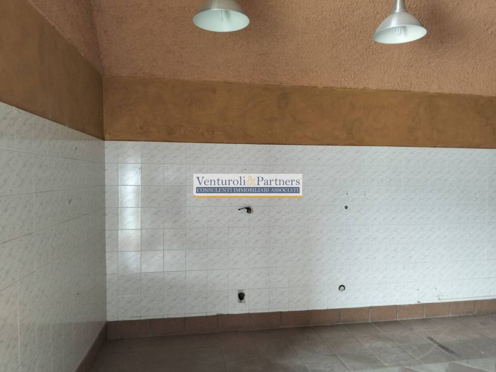Appartamento a San felice del benaco in Via Benaco - Foto 4