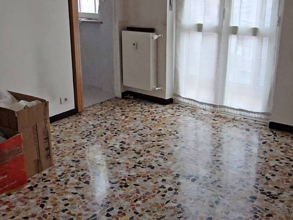 Appartamento a Asti in Via Vincenzo Omedé - Foto 3