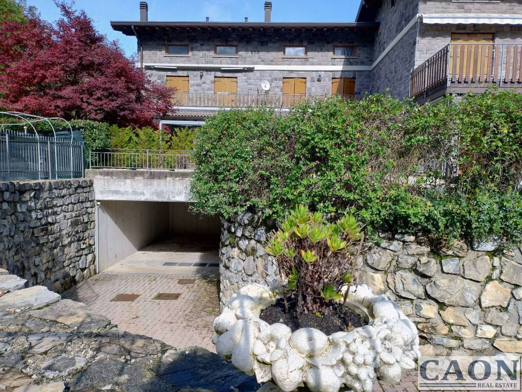 Appartamento a Alta valle intelvi in Viale Campione d'Italia - Foto 5