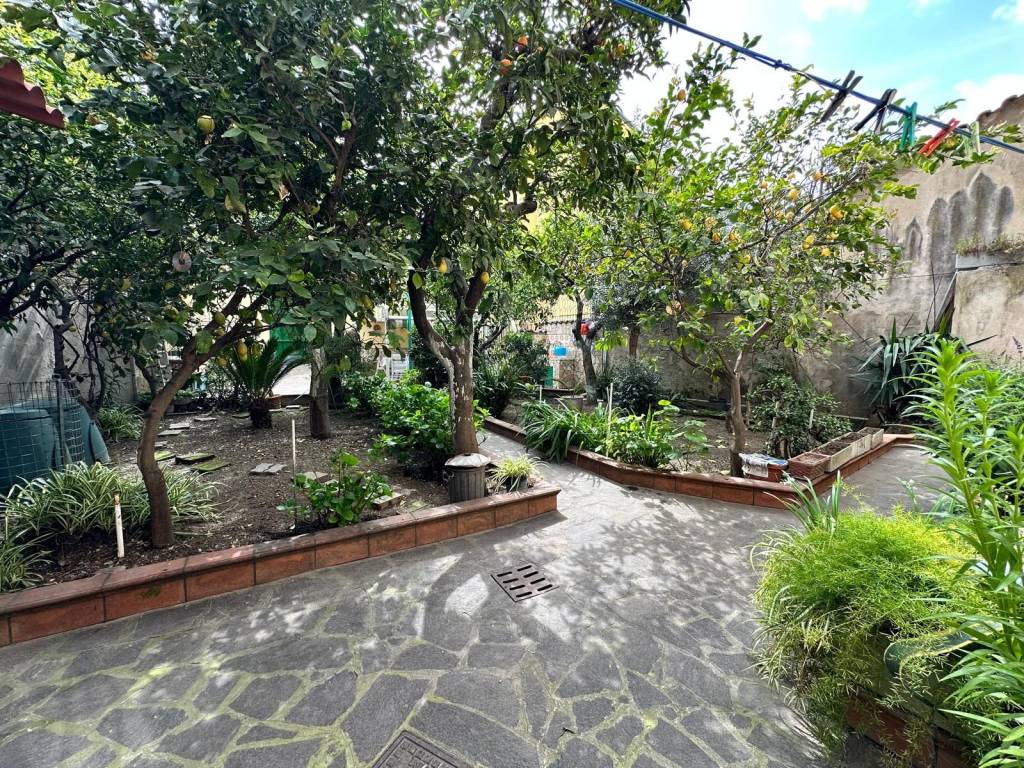 Casa indipendente a Maddaloni in Via Alturi - Foto 4