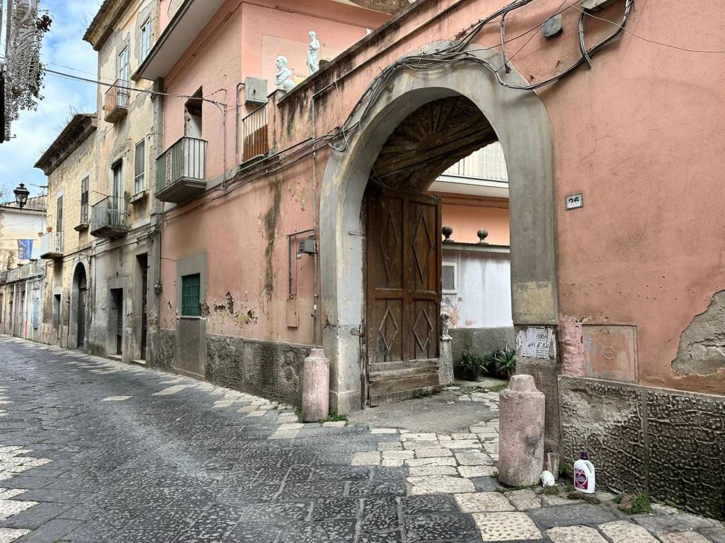 Casa indipendente a Maddaloni in Via Alturi - Foto 5