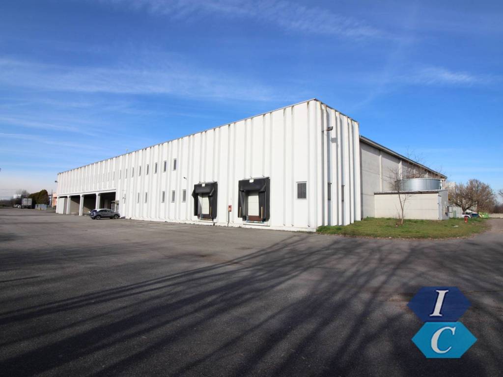 Immobile a Busto garolfo in Via per Inveruno, 103 - Foto 2