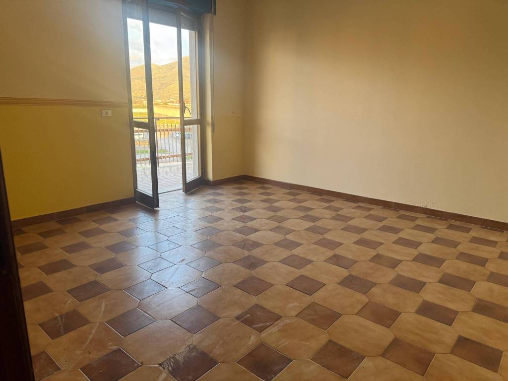 Appartamento a Santa maria capua vetere in Via Italia - Foto 4