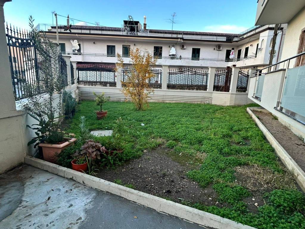 Palazzo / stabile a San prisco in Via Carceri Vecchie - Foto 2