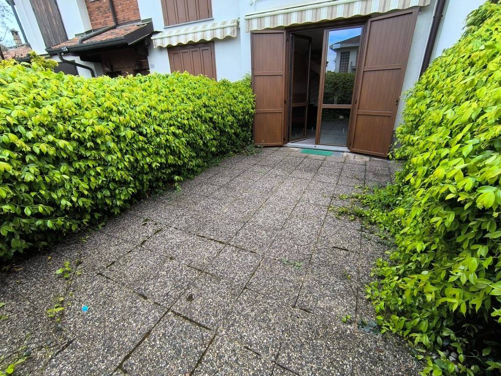 Villetta a schiera a Uboldo in Via Giovanni Pascoli - Foto 4