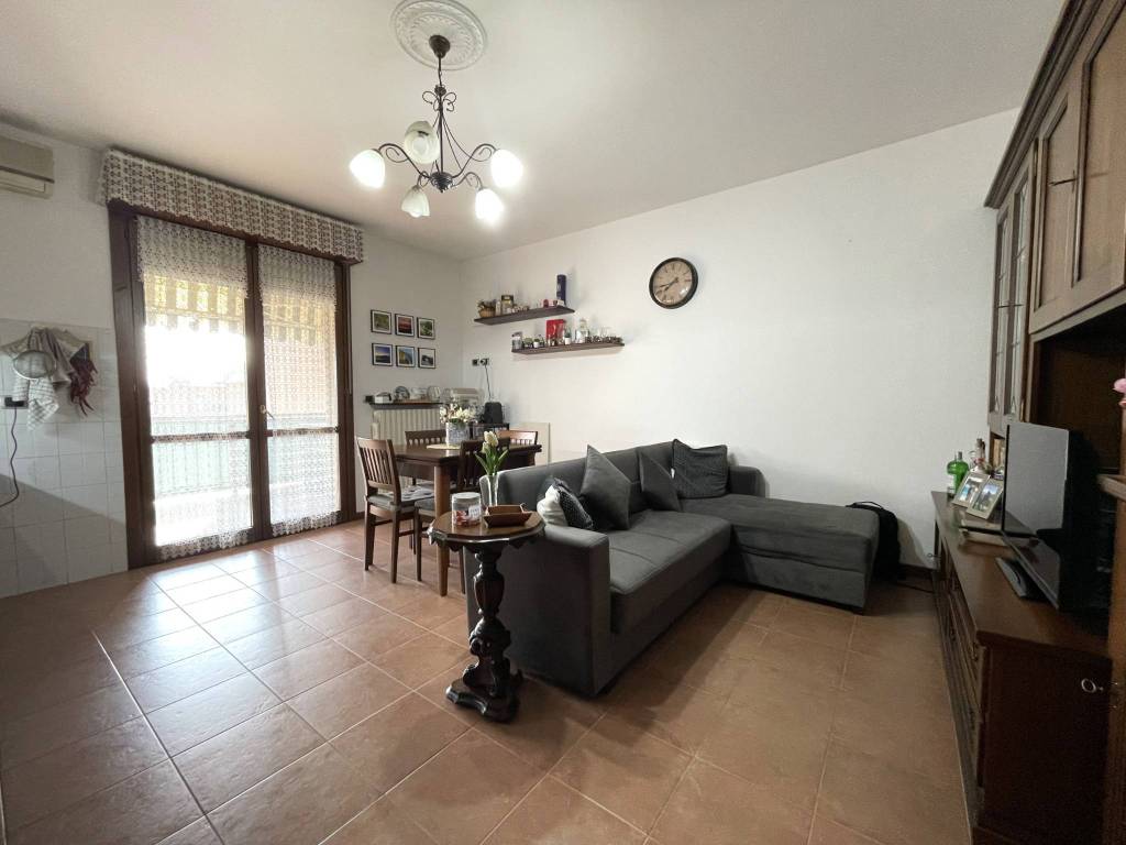 Appartamento a Castelfranco emilia in Via Solimei , 75 - Foto 5