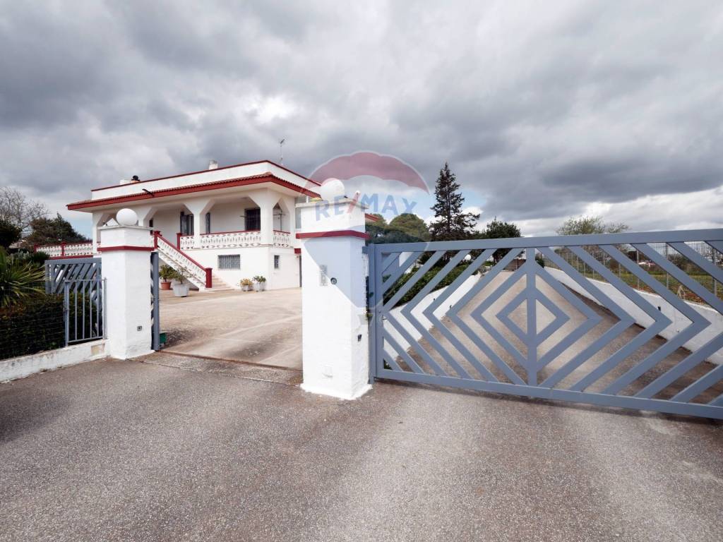 Villa a Martina franca in Strada Petrosa, 39 - Foto 2