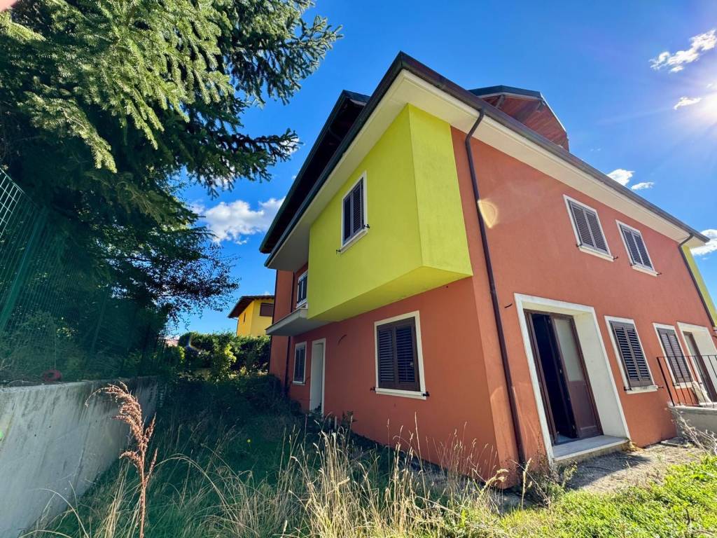 Villa a Scoppito in Via Santa Dorotea - Foto 2