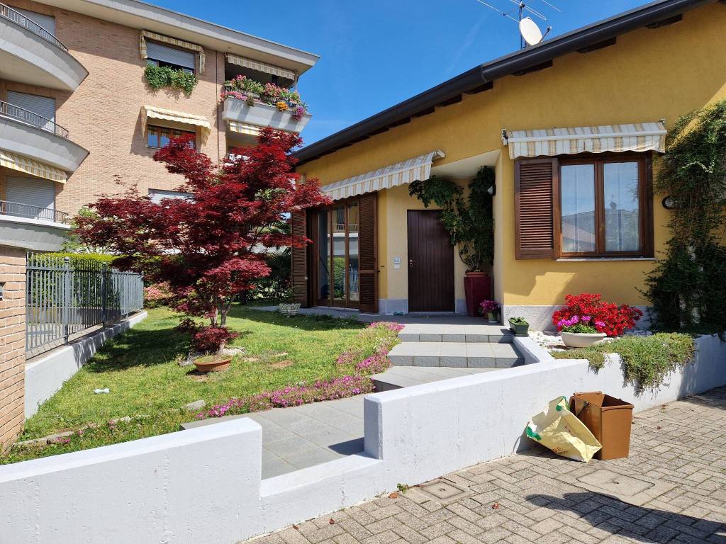 Villa a Cairate - Foto 3