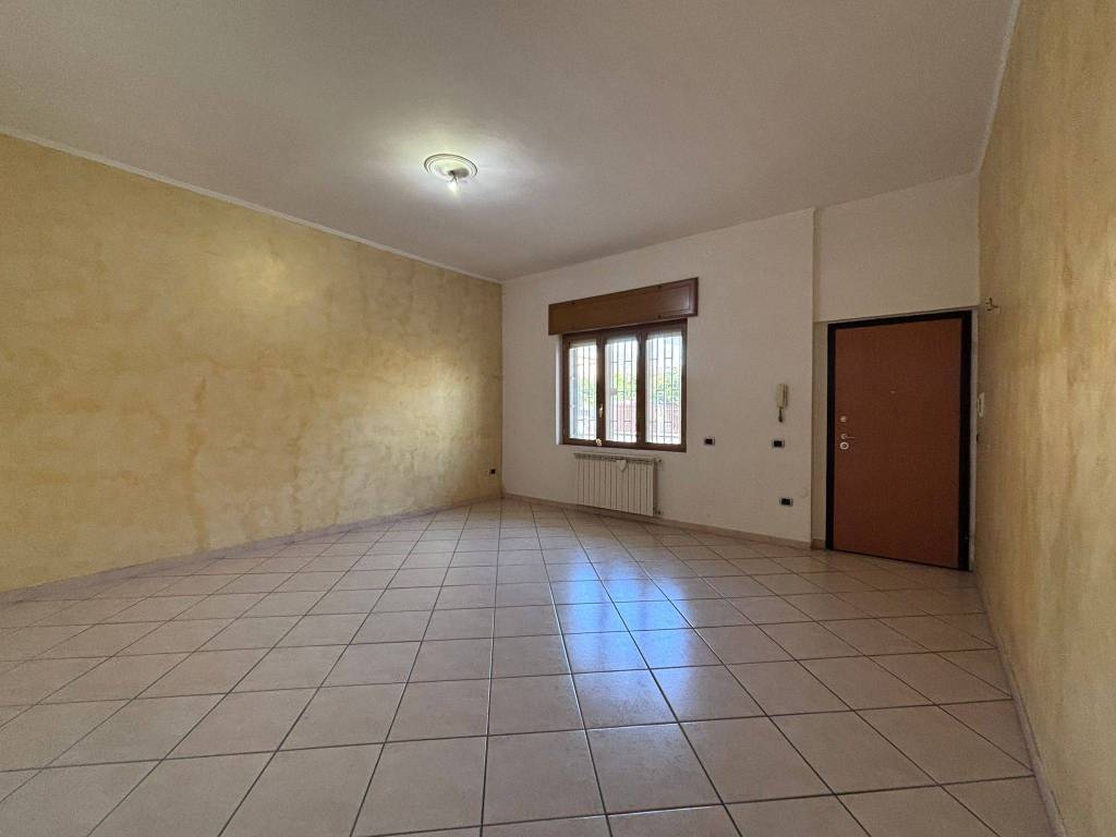 Appartamento a Caserta in Strada Privata Andrea Violani - Foto 3