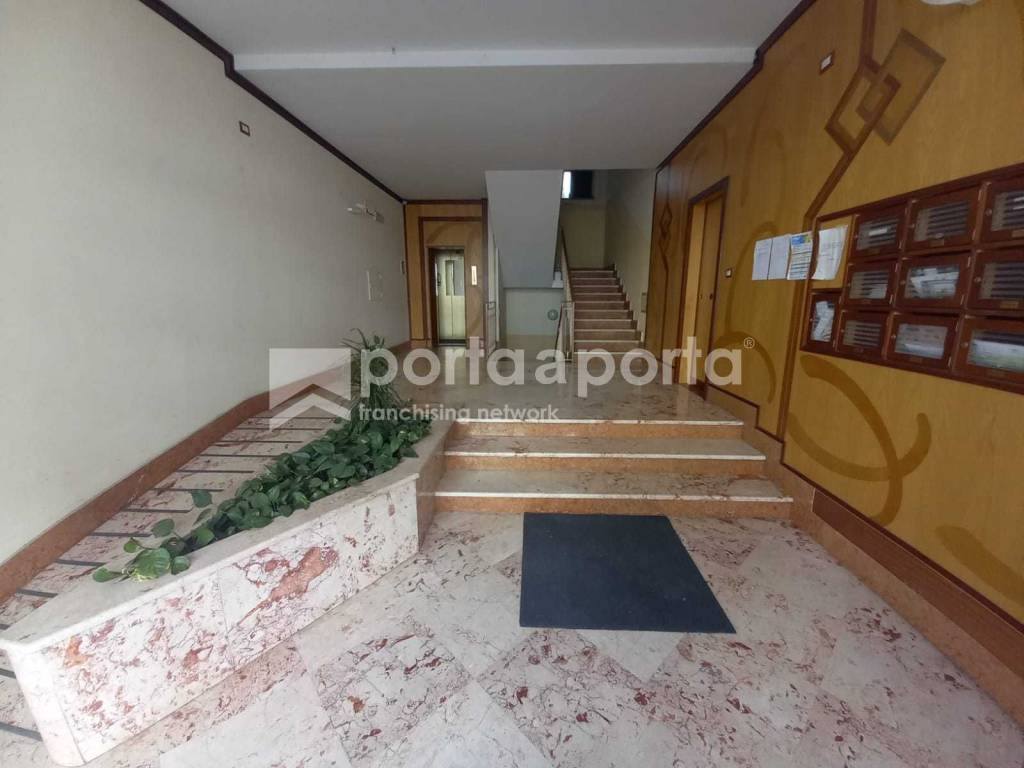 Appartamento a Caserta in Viale Douhet - Foto 2