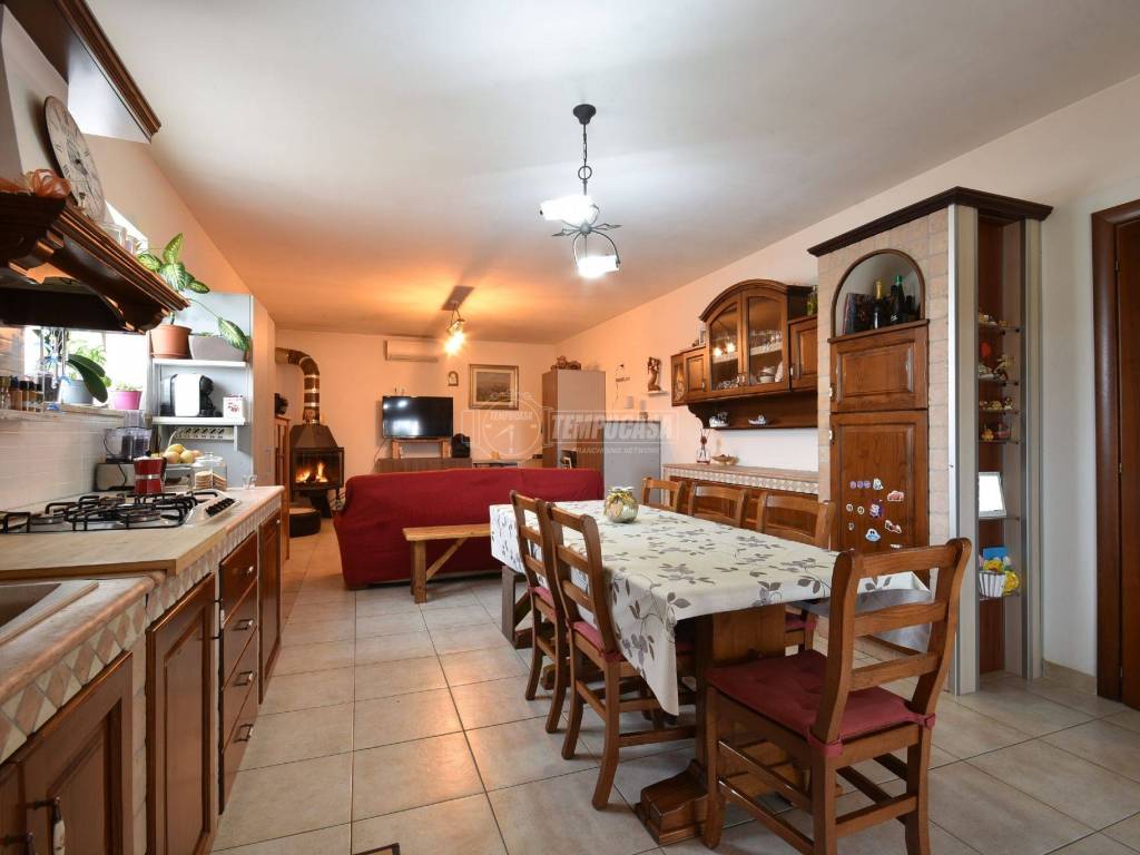 Casa indipendente a Osimo in Via Fratte, 1 - Foto 2