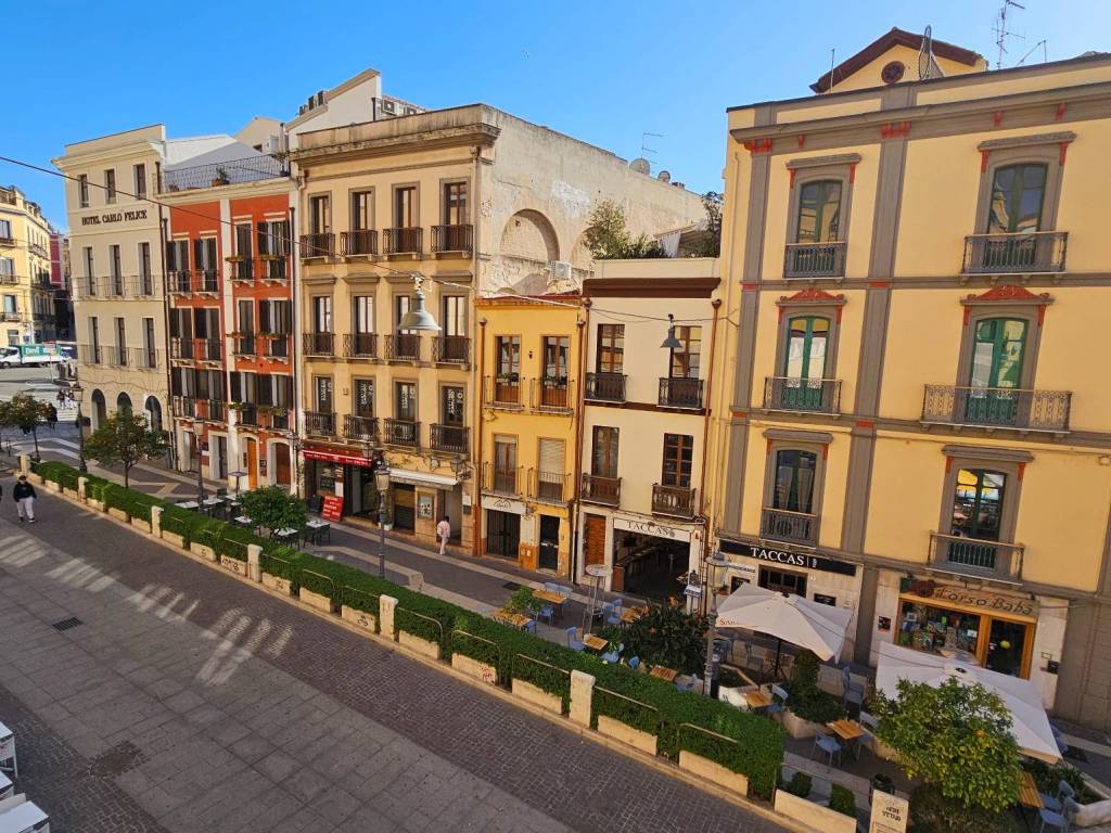Appartamento a Cagliari in Corso Vittorio Emanuele II, 19 - Foto 2