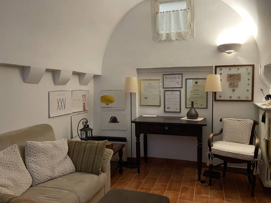 Appartamento a Scorrano in Via L. Pellegrini, 3 - Foto 2