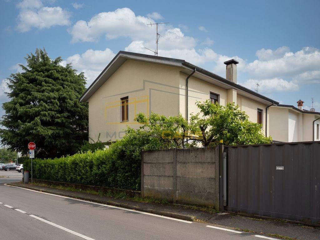 Villa a Roncello in via Mazzini, 11 - Foto 4