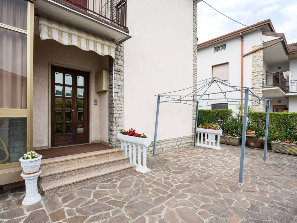 Appartamento a Nembro in Via Sotto Corna, 3 - Foto 3
