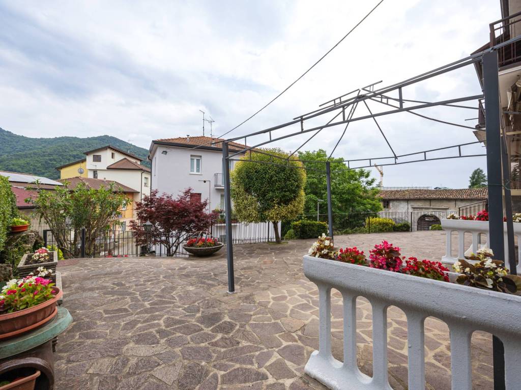 Appartamento a Nembro in Via Sotto Corna, 3 - Foto 5