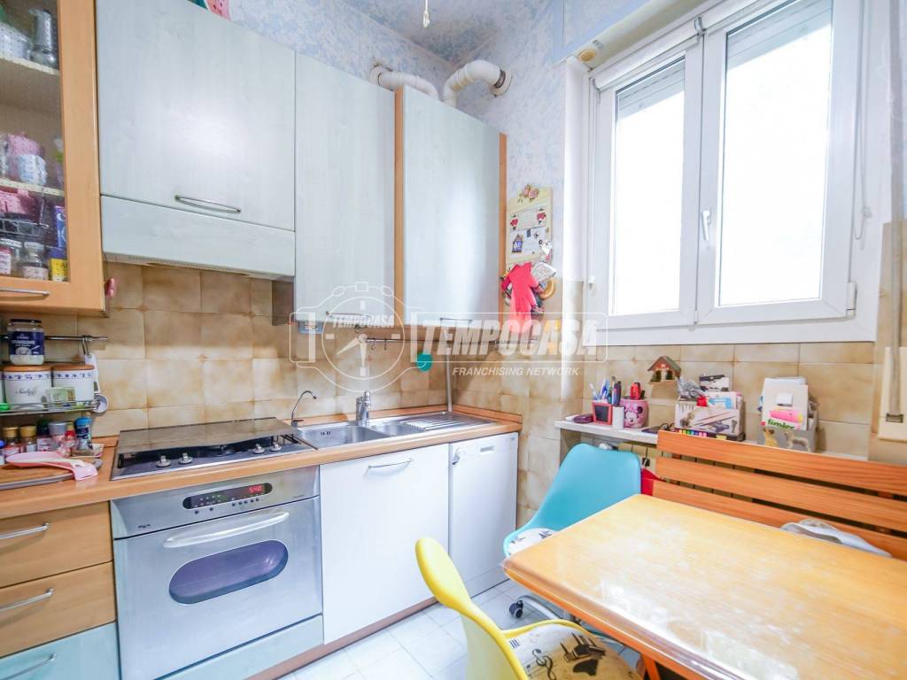 Appartamento a Cassano magnago in Via B. Oliva 4 - Foto 3