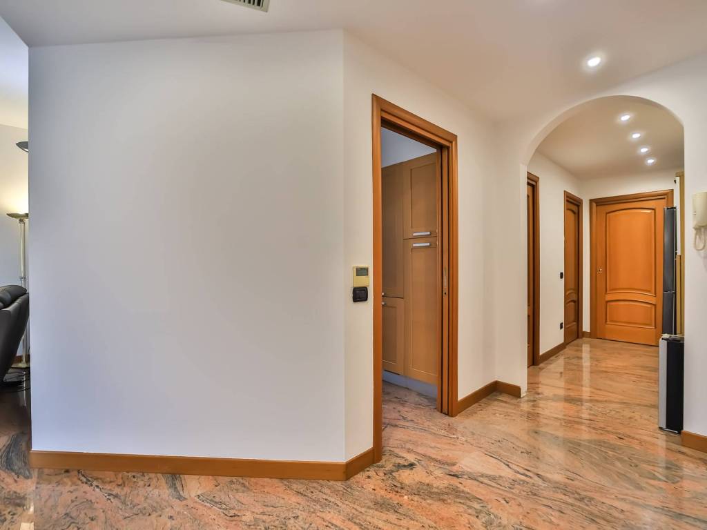 Appartamento a Agrate brianza in Via Salvo D'Acquisto, 11 - Foto 5