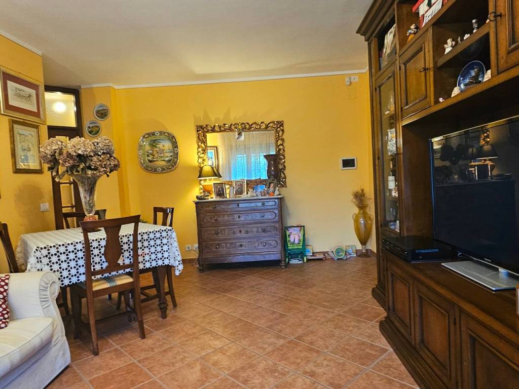 Appartamento a Porcari in Via Roma - Foto 3