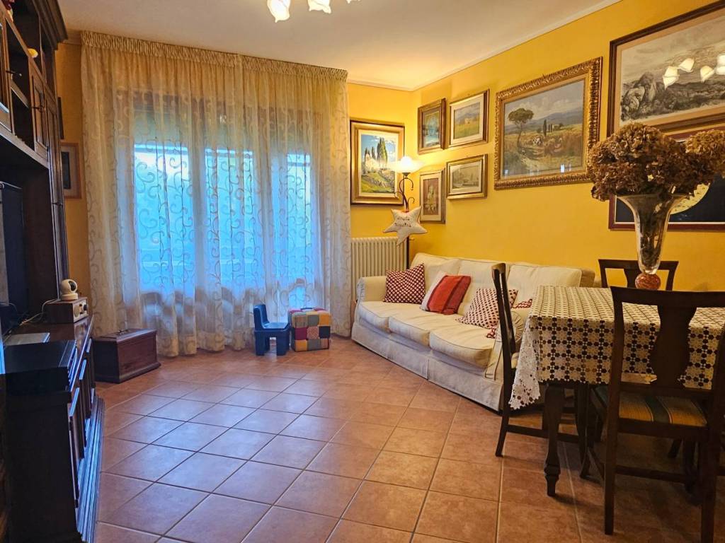 Appartamento a Porcari in Via Roma - Foto 4