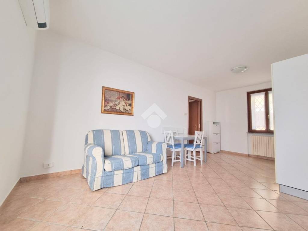 Appartamento a Secugnago in V. Vittorio Veneto, 4 - Foto 5