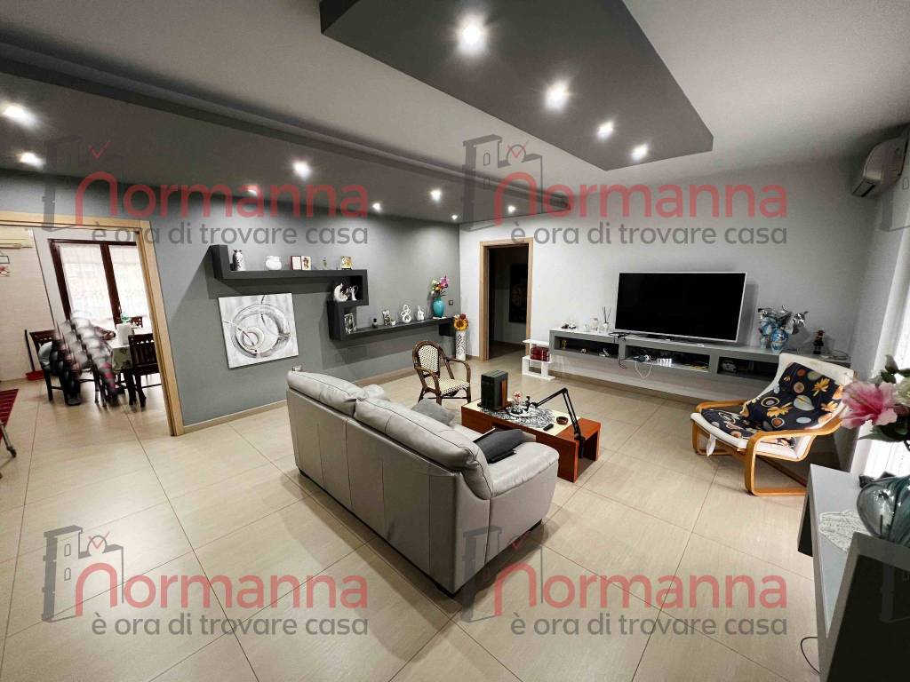 Appartamento a Aversa in Viale Europa, 41 - Foto 3