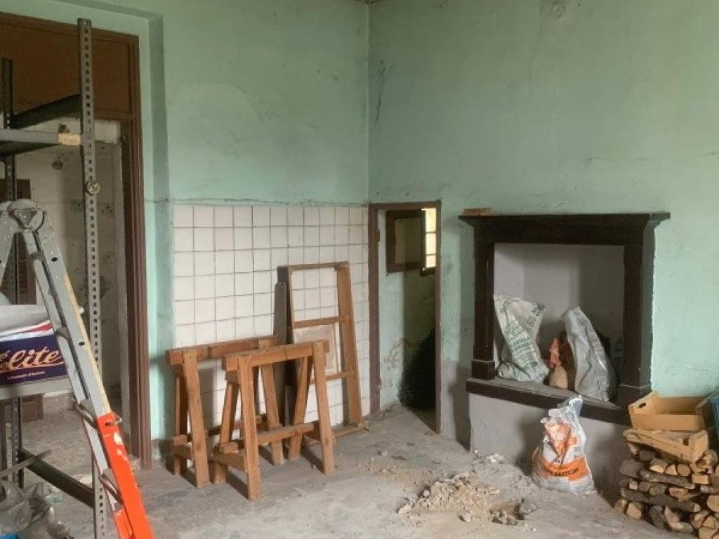 Appartamento a Verano brianza in VIA CAVOUR - Foto 4