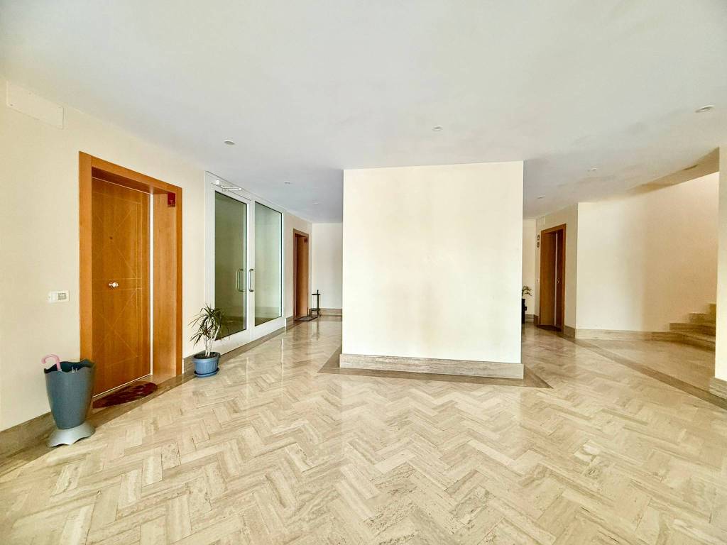 Appartamento a Aprilia in Via Eduardo De Filippo, 10 - Foto 3